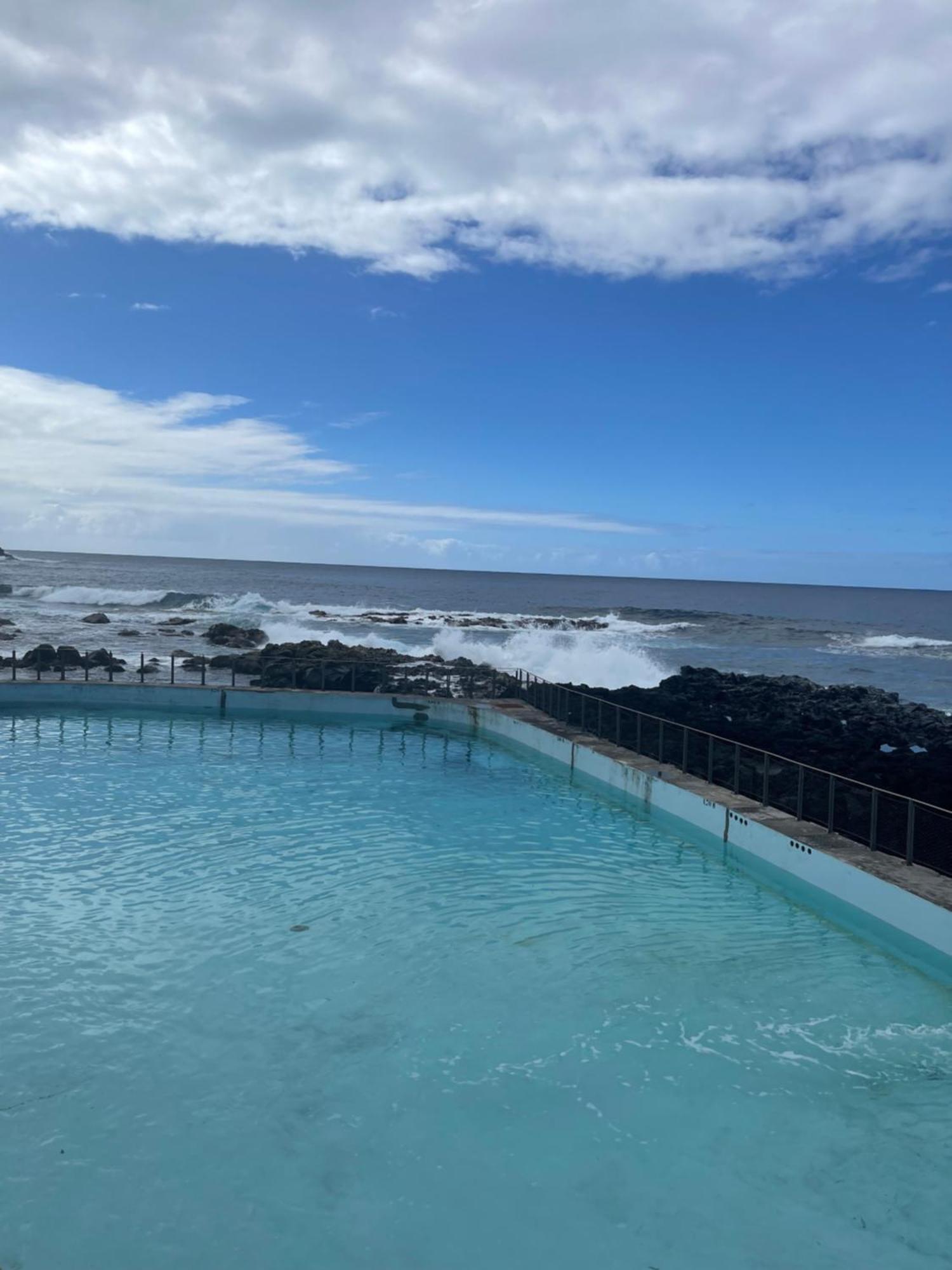 Adenora Bed & Breakfast Saint-Joseph Bagian luar foto